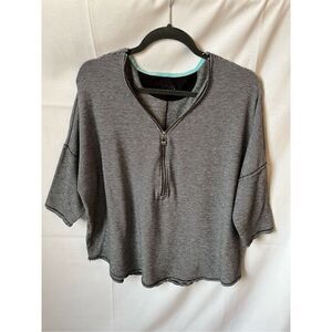 Calvin Klein Performance Top Stripes